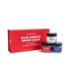TRUMP MAGA Snowcaps