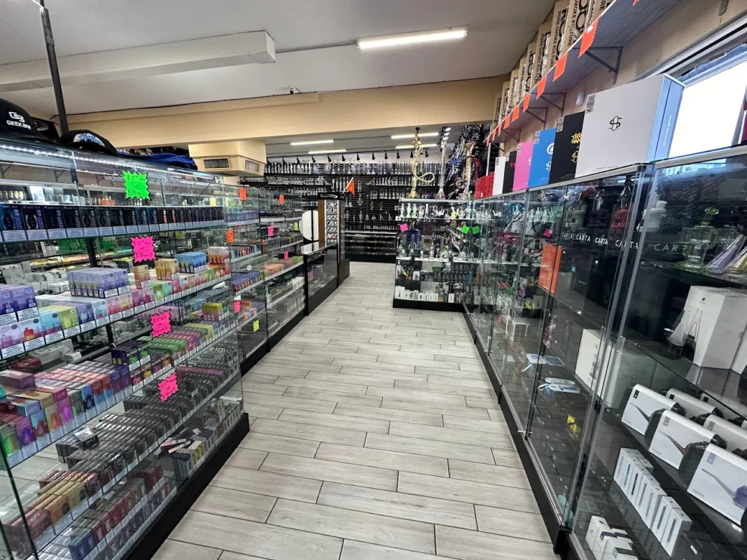 SMOKE SHOP